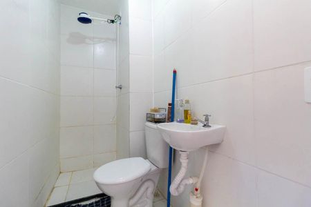Apartamento para alugar com 34m², 2 quartos e sem vaga Apartamento para alugar com 34m², 2 quartos e sem vagaBanheiro