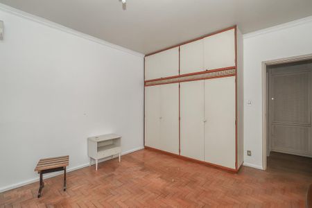 Apartamento para alugar com 205m², 4 quartos e 2 vagas Apartamento para alugar com 205m², 4 quartos e 2 vagasQuarto 4