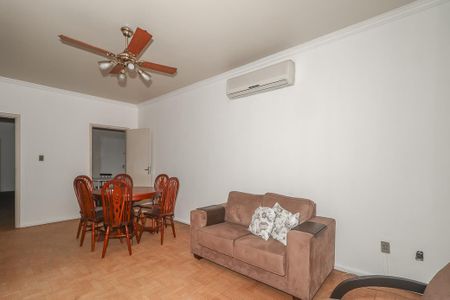 Apartamento para alugar com 205m², 4 quartos e 2 vagas Apartamento para alugar com 205m², 4 quartos e 2 vagasSala de Jantar