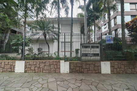 Apartamento para alugar com 205m², 4 quartos e 2 vagas Apartamento para alugar com 205m², 4 quartos e 2 vagasFachada
