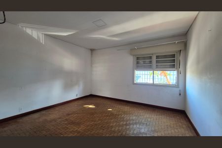 Casa à venda com 128m², 3 quartos e 2 vagas Casa à venda com 128m², 3 quartos e 2 vagasSuíte
