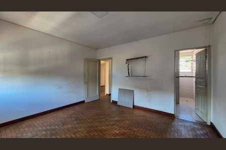 Casa à venda com 128m², 3 quartos e 2 vagas Casa à venda com 128m², 3 quartos e 2 vagasSuíte