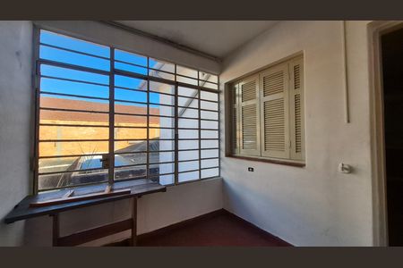 Casa à venda com 128m², 3 quartos e 2 vagas Casa à venda com 128m², 3 quartos e 2 vagasQuarto 2