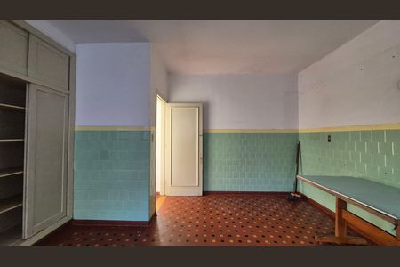 Casa à venda com 128m², 3 quartos e 2 vagas Casa à venda com 128m², 3 quartos e 2 vagasCozinha