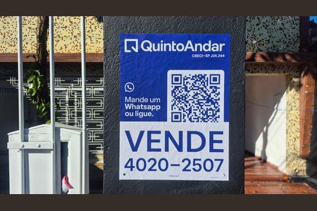 Casa à venda com 128m², 3 quartos e 2 vagas Casa à venda com 128m², 3 quartos e 2 vagasPlaca