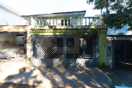 Fachada de casa à venda com 3 quartos, 144m² em Parque Jabaquara, São Paulo