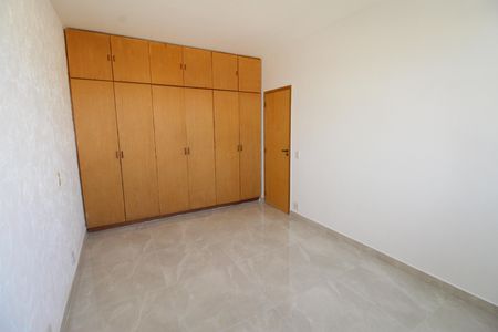 Apartamento para alugar com 83m², 3 quartos e 1 vagaQuarto 1
