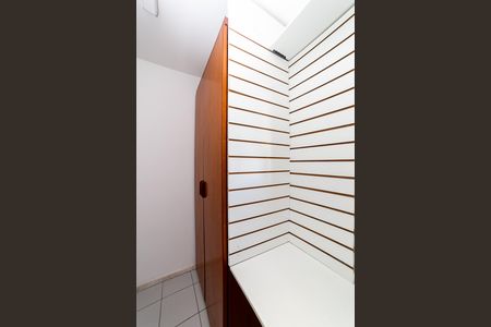 Apartamento para alugar com 75m², 2 quartos e 2 vagas Apartamento para alugar com 75m², 2 quartos e 2 vagasQuarto de Serviço