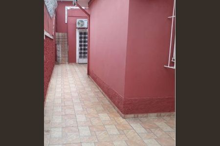 Casa à venda com 4 quartos, 256m² em Bela Aliança, São Paulo