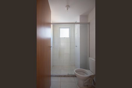 Apartamento à venda com 48m², 2 quartos e 1 vaga Apartamento à venda com 48m², 2 quartos e 1 vagaBanheiro