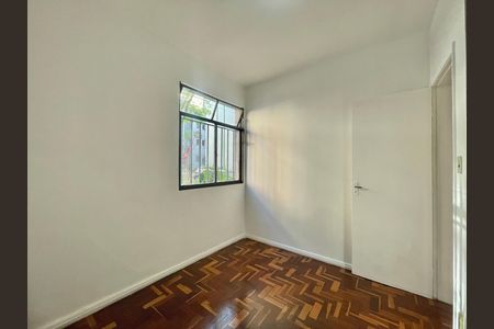 Apartamento para alugar com 60m², 3 quartos e sem vaga