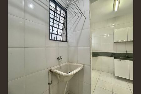 Apartamento para alugar com 60m², 3 quartos e sem vaga