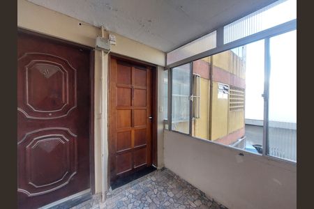 Apartamento à venda com 50m², 2 quartos e sem vaga Apartamento à venda com 50m², 2 quartos e sem vagaHall de Entrada