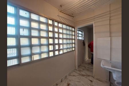 Apartamento à venda com 50m², 2 quartos e sem vaga Apartamento à venda com 50m², 2 quartos e sem vagaLavanderia
