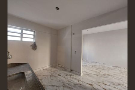 Apartamento à venda com 50m², 2 quartos e sem vaga Apartamento à venda com 50m², 2 quartos e sem vagaCozinha