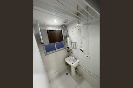 Apartamento à venda com 52m², 1 quarto e 1 vaga Apartamento à venda com 52m², 1 quarto e 1 vagaBanheiro