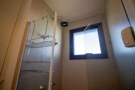 Apartamento à venda com 66m², 2 quartos e 2 vagas Apartamento à venda com 66m², 2 quartos e 2 vagasBanheiro da Suíte