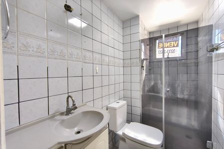 Apartamento à venda com 45m², 2 quartos e 1 vaga Apartamento à venda com 45m², 2 quartos e 1 vagaBanheiro
