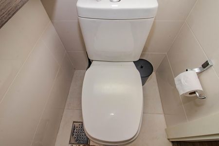 Lavabo de apartamento à venda com 1 quarto, 47m² em Rio Branco, Porto Alegre