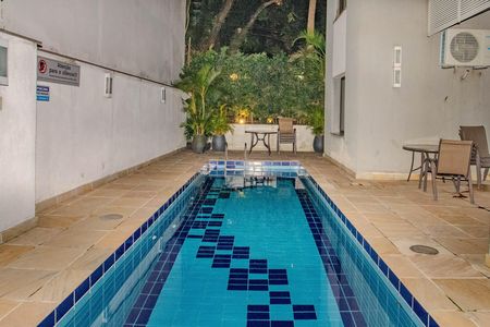 Área comum - Piscina de apartamento à venda com 1 quarto, 47m² em Rio Branco, Porto Alegre