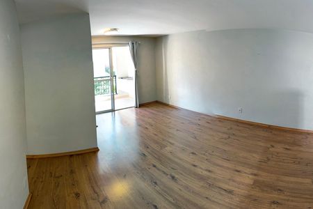 Sala de apartamento para alugar com 3 quartos, 48m² em Vila Suzana, São Paulo