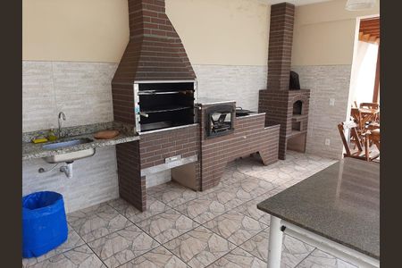 Casa à venda com 286m², 2 quartos e 3 vagas