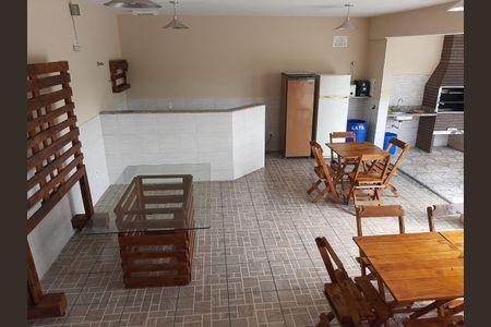 Casa à venda com 286m², 2 quartos e 3 vagas