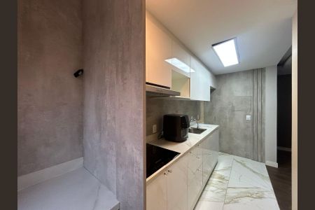 Apartamento para alugar com 51m², 2 quartos e 1 vagaCozinha e Área de Serviço