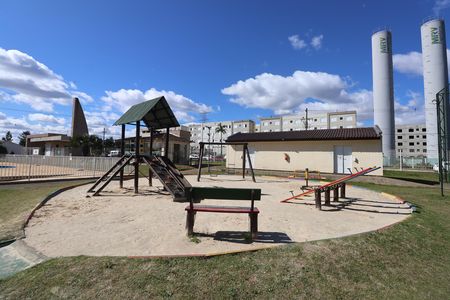 Apartamento para alugar com 51m², 2 quartos e 1 vagaÁrea comum - Playground