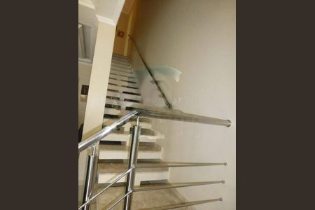 Casa à venda com 154m², 3 quartos e 4 vagas