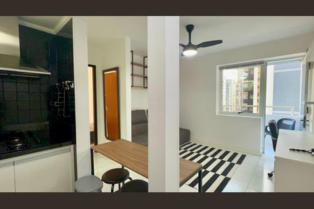Apartamento à venda com 40m², 1 quarto e 1 vaga Apartamento à venda com 40m², 1 quarto e 1 vagaSala