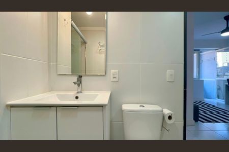 Apartamento à venda com 40m², 1 quarto e 1 vaga Apartamento à venda com 40m², 1 quarto e 1 vagaBanheiro