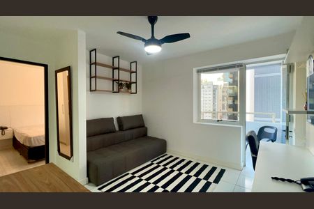 Apartamento à venda com 40m², 1 quarto e 1 vaga Apartamento à venda com 40m², 1 quarto e 1 vagaSala