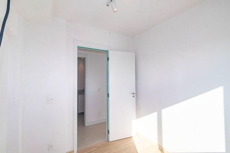 Quarto 1 de apartamento para alugar com 2 quartos, 67m² em São Geraldo, Porto Alegre