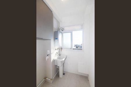 Apartamento para alugar com 67m², 2 quartos e 1 vagaÁrea de serviço