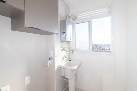 Apartamento para alugar com 67m², 2 quartos e 1 vagaÁrea de serviço