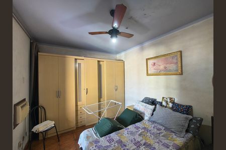 Casa à venda com 360m², 3 quartos e 3 vagas Casa à venda com 360m², 3 quartos e 3 vagasQuarto 4 Suite