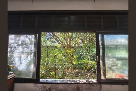 Casa à venda com 360m², 3 quartos e 3 vagas Casa à venda com 360m², 3 quartos e 3 vagasJanela - Sala