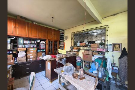 Casa à venda com 360m², 3 quartos e 3 vagas Casa à venda com 360m², 3 quartos e 3 vagasQuarto 1