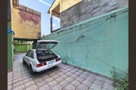 Casa à venda com 360m², 3 quartos e 3 vagas Casa à venda com 360m², 3 quartos e 3 vagasGaragem