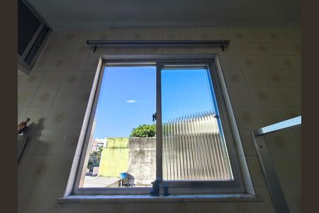 Casa à venda com 360m², 3 quartos e 3 vagas Casa à venda com 360m², 3 quartos e 3 vagasJanela - Banheiro 2