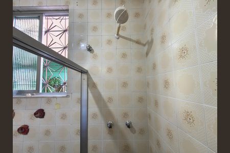 Casa à venda com 360m², 3 quartos e 3 vagas Casa à venda com 360m², 3 quartos e 3 vagasBanheiro Social