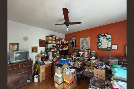 Casa à venda com 360m², 3 quartos e 3 vagas Casa à venda com 360m², 3 quartos e 3 vagasQuarto 2