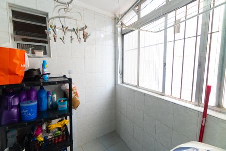 Apartamento à venda com 90m², 3 quartos e 1 vaga Apartamento à venda com 90m², 3 quartos e 1 vagaLavanderia