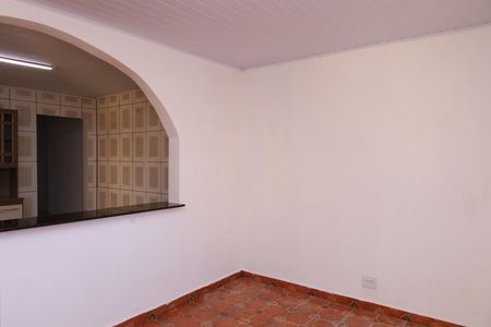 Casa para alugar com 31m², 2 quartos e 2 vagasSala