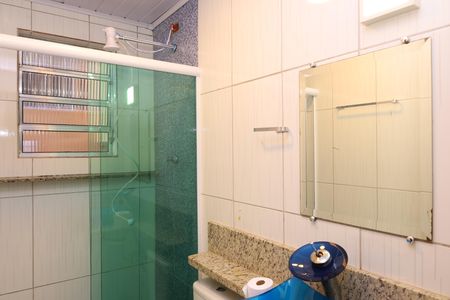 Casa para alugar com 31m², 2 quartos e 2 vagasBanheiro