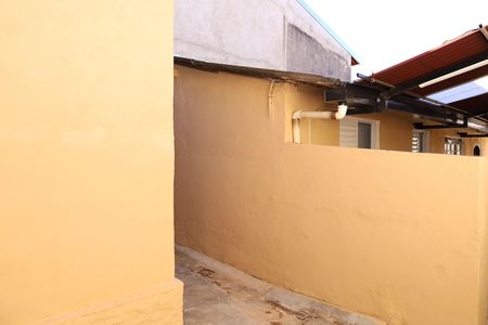 Casa para alugar com 29m², 1 quarto e sem vagaQuintal