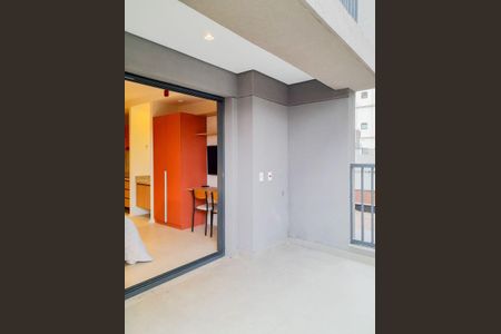 Studio à venda com 29m², 1 quarto e sem vaga Studio à venda com 29m², 1 quarto e sem vagaFoto 01
