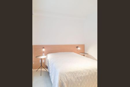 Studio à venda com 29m², 1 quarto e sem vaga Studio à venda com 29m², 1 quarto e sem vagaFoto 02
