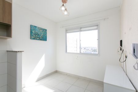Apartamento à venda com 32m², 2 quartos e sem vaga Apartamento à venda com 32m², 2 quartos e sem vagaSala